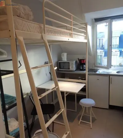 Studio à Paris