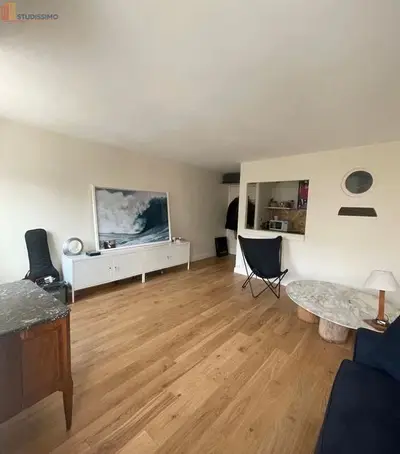 Studio à Paris