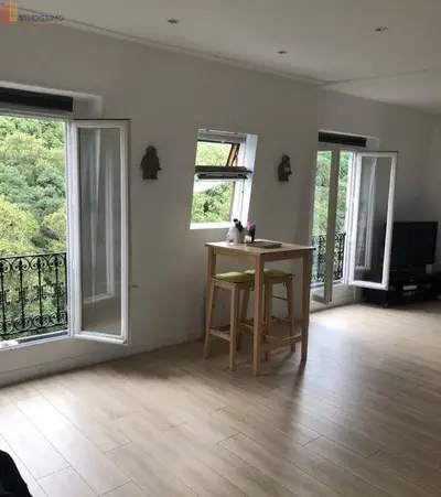 Studio à Paris