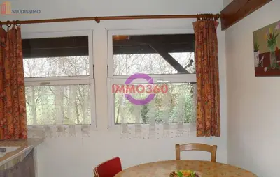 Studio à Azé