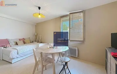 Studio à Saint-Genis-Laval