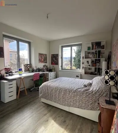 Studio à Neuville-sur-Saône