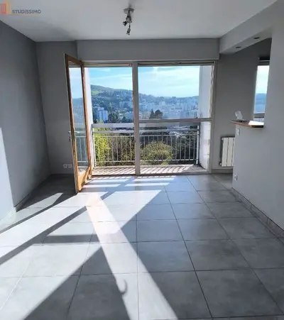 Studio à Saint-Étienne