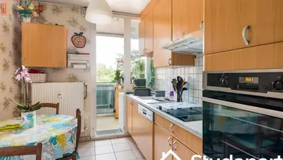 Studio à Bron