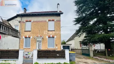 Studio à Fleury-les-Aubrais