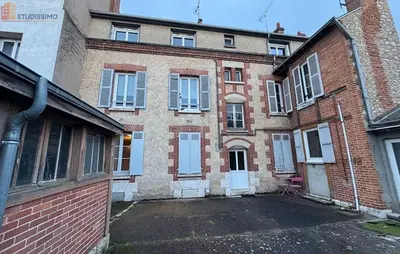 Studio à Fleury-les-Aubrais