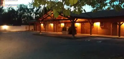 Studio à Jons