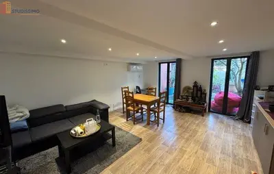 Studio à Limas
