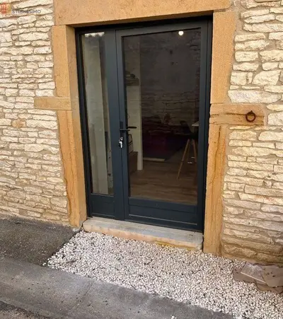 Studio à Pommiers