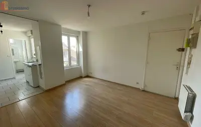 Studio à Reims