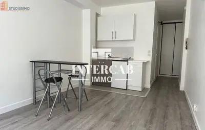 Studio à Reims