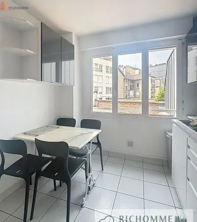 Studio à Reims