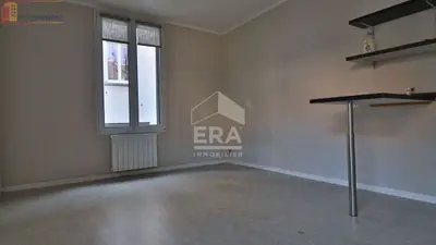 Studio à Reims
