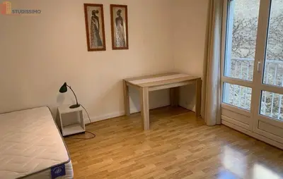 Studio à Reims