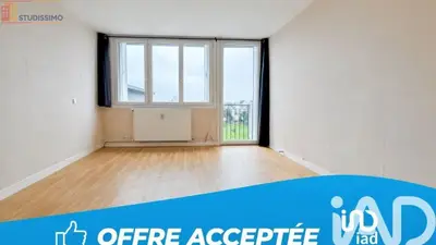 Studio à Laval