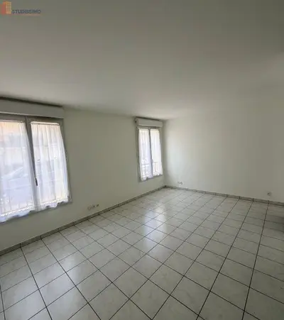 Studio à Guyancourt