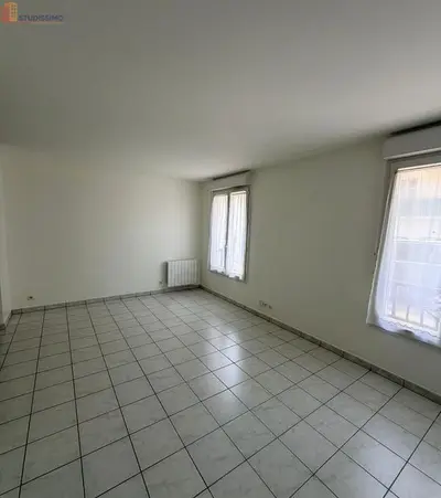 Studio à Guyancourt