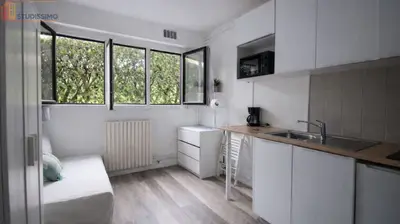 Studio à Noisy-le-Roi