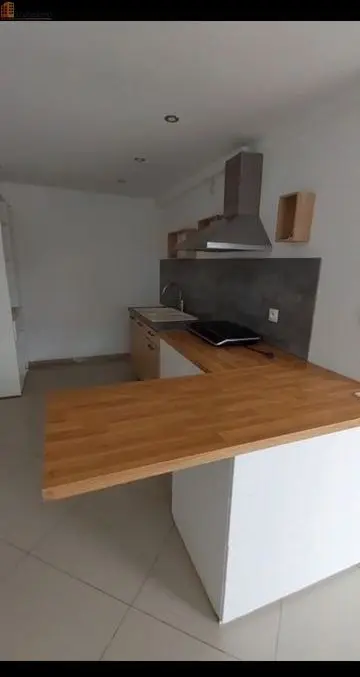 Studio à Longnes