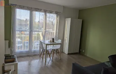 Studio à Trappes