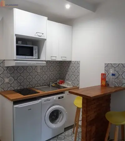 Studio à La Celle-Saint-Cloud