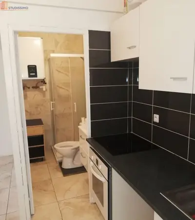 Studio à La Falaise