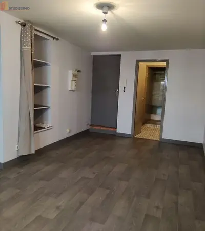 Studio à Melle