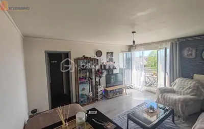 Studio à Le Plessis-Belleville