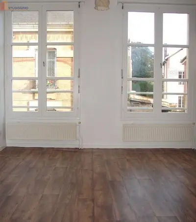 Studio à Noyon