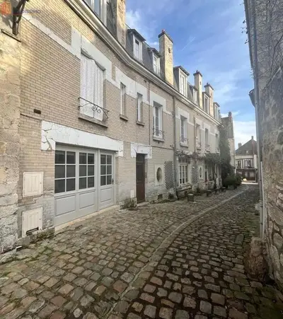 Studio à Senlis