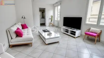 Studio à Le Plessis-Belleville