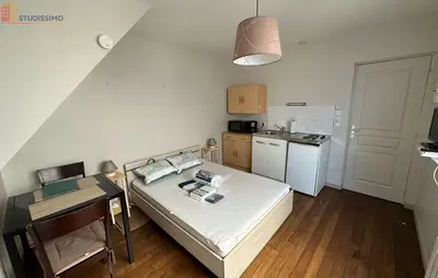 Studio à Nesle