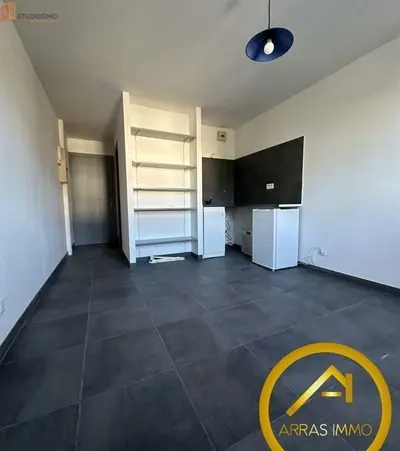 Studio à Arras
