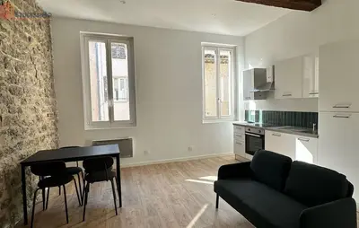 Studio à Le Luc