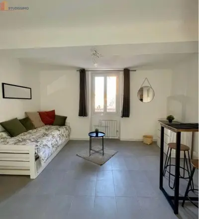 Studio à Cuers
