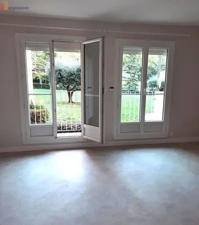 Studio à Draguignan