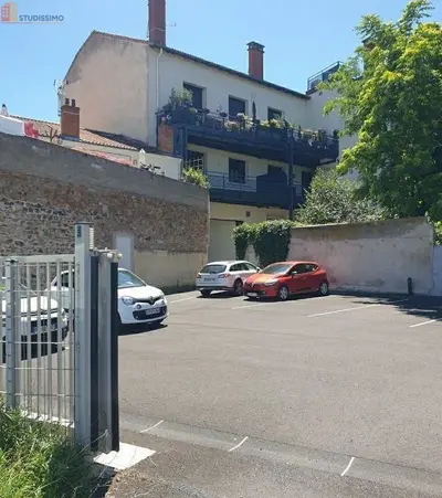 Studio à Issoire