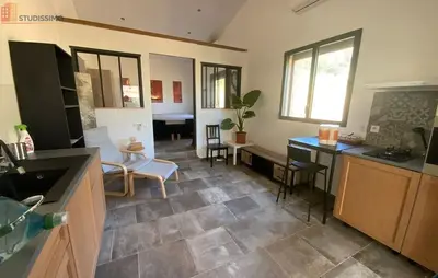 Studio à Cuers