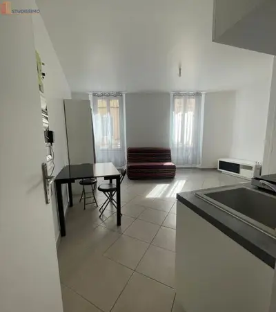 Studio à Brignoles