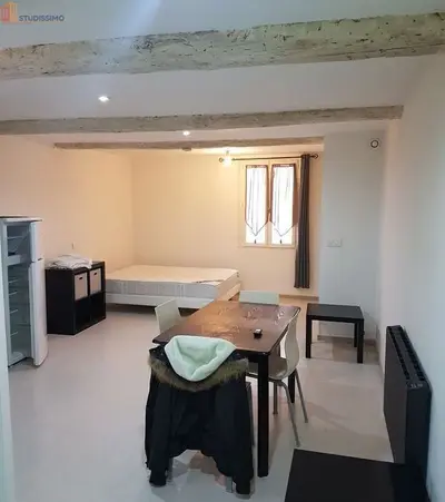 Studio à Draguignan