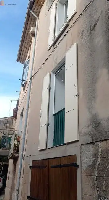 Studio à Bras