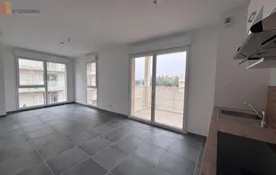 Studio à Monteux