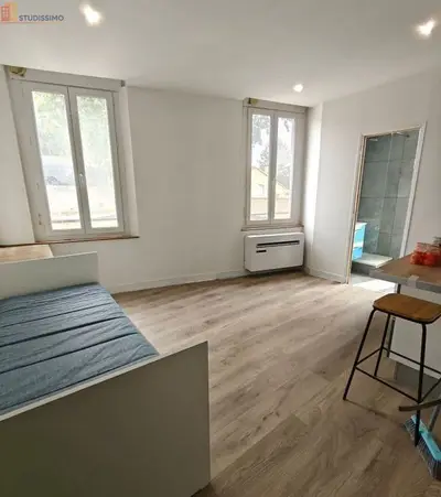Studio à Avignon
