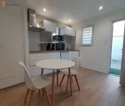 Studio à Bollène