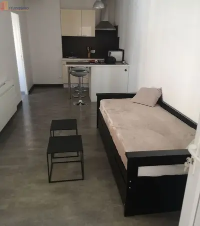 Studio à Sens