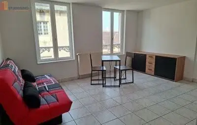 Studio à Avallon