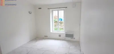 Studio à Corbeil-Essonnes