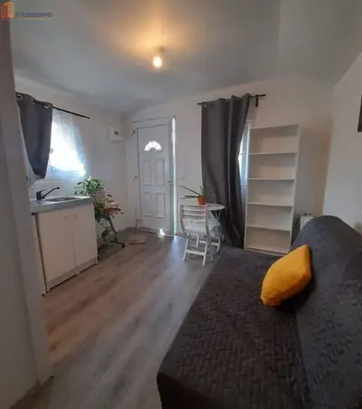 Studio à Étampes