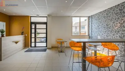 Studio à Massy