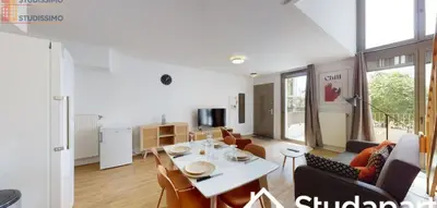 Studio à Massy